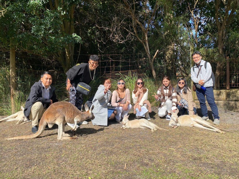 SUKSES LAKSANAKAN INTERNATIONAL ENRICHMENT PROGRAM UNDIKNAS, PARA PESERTA MEMPEROLEH KESEMPATAN LAKUKAN COMPANY VISIT DI PERUSAHAAN AUSTRALIA