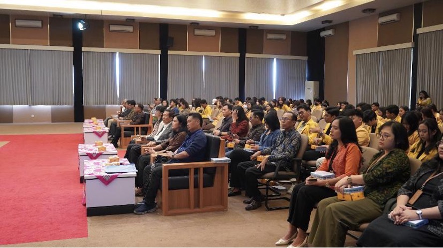 Sosialisasi Empat Konsensus Bangsa Bersama Drs. I Made Mangku Pastika, M.M. di Universitas Pendidikan Nasional
